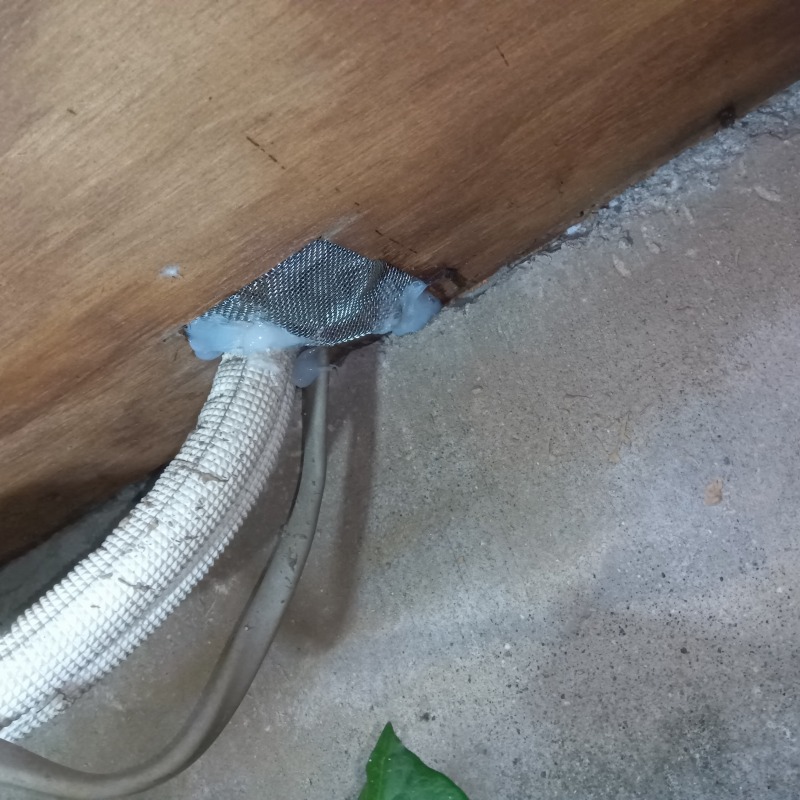 すき間をふさいだ様子