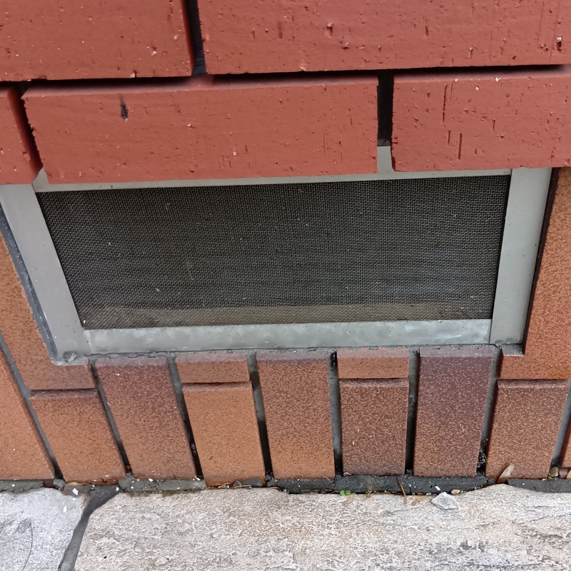 床下換気口を封鎖