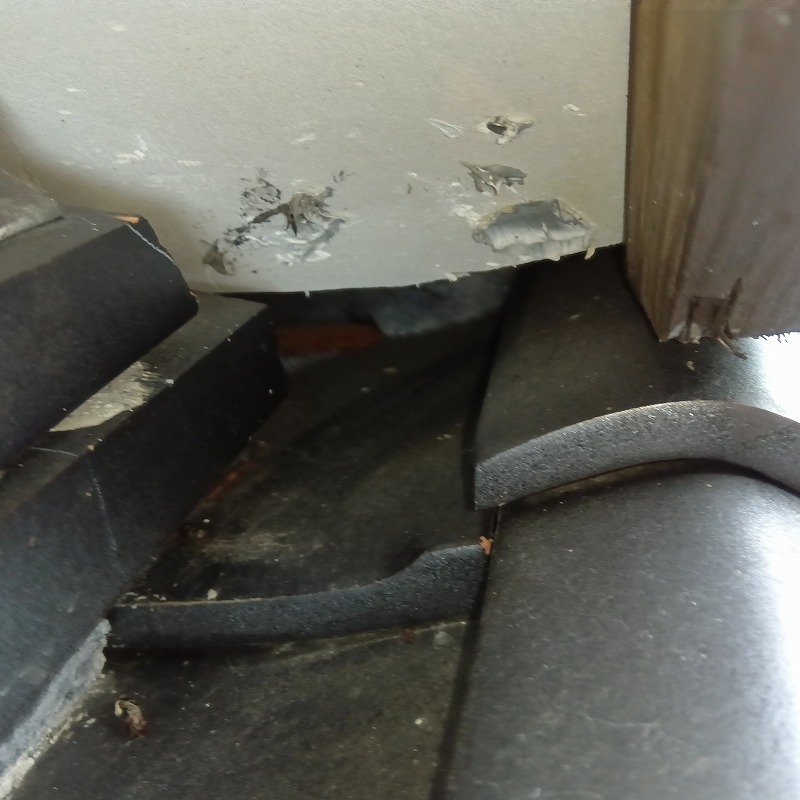 侵入口になっていた屋根のすき間