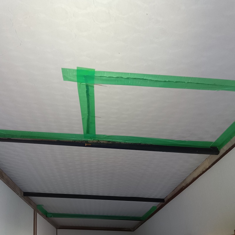 天井に新設した点検口