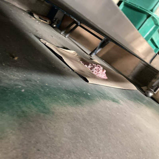 殺鼠剤を設置した様子