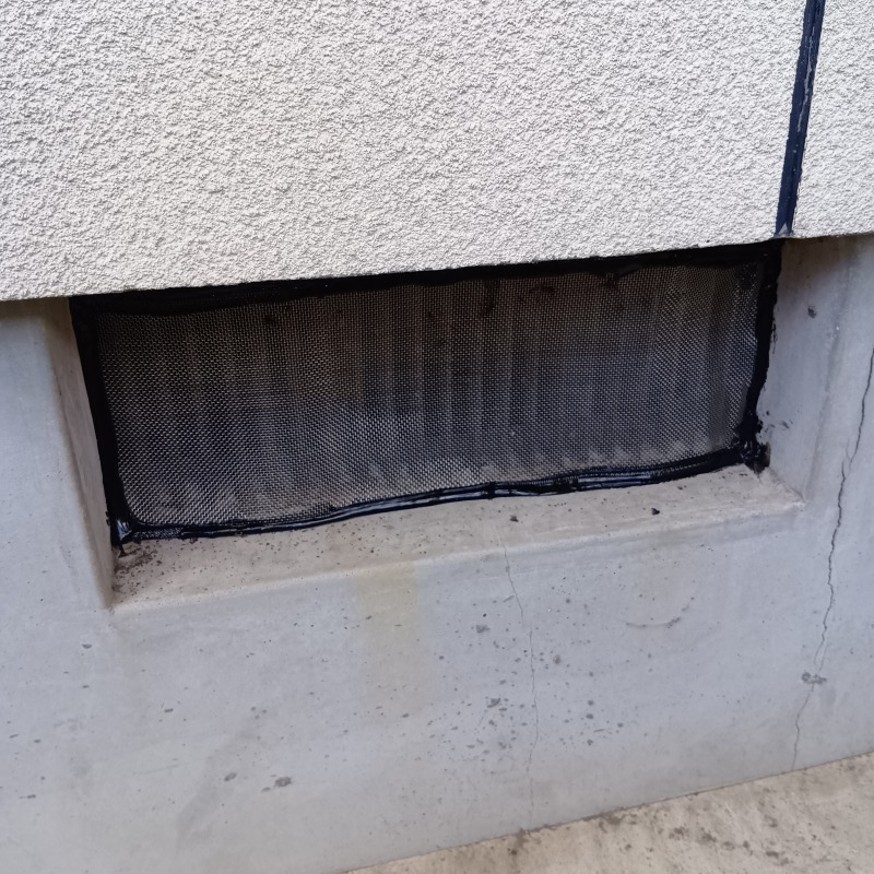 床下換気口の侵入対策