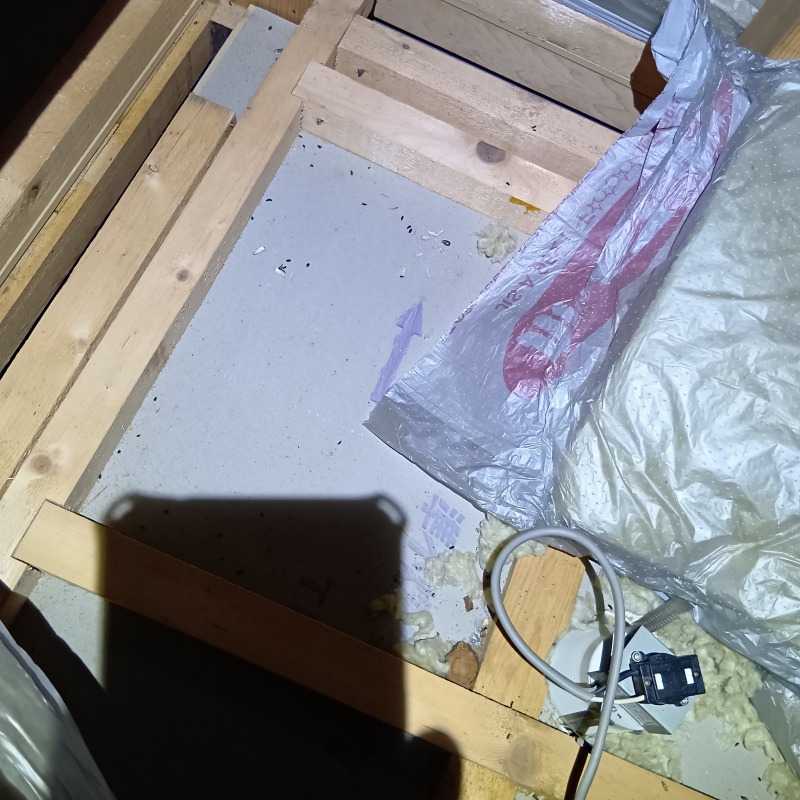 ネズミ駆除の施工事例（石川県河北郡内灘町西荒屋）