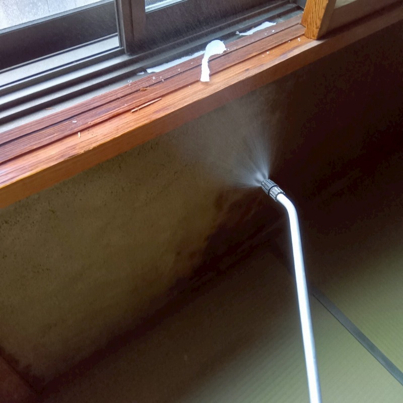 除菌・消臭剤を散布