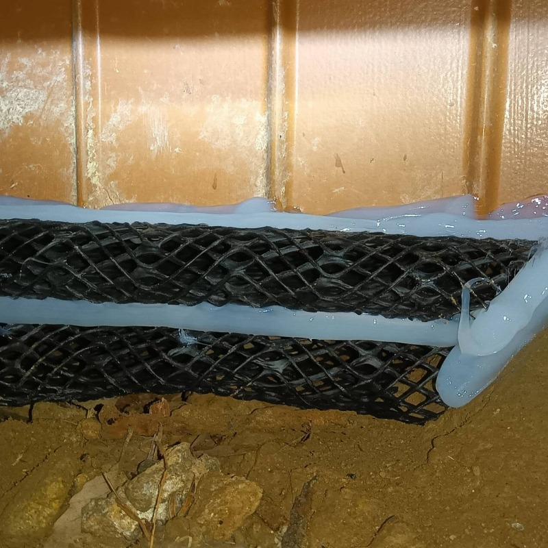 基礎部分のすき間を封鎖