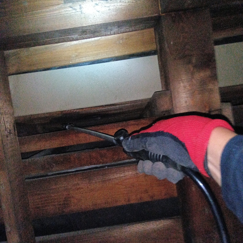 殺虫剤散布の様子