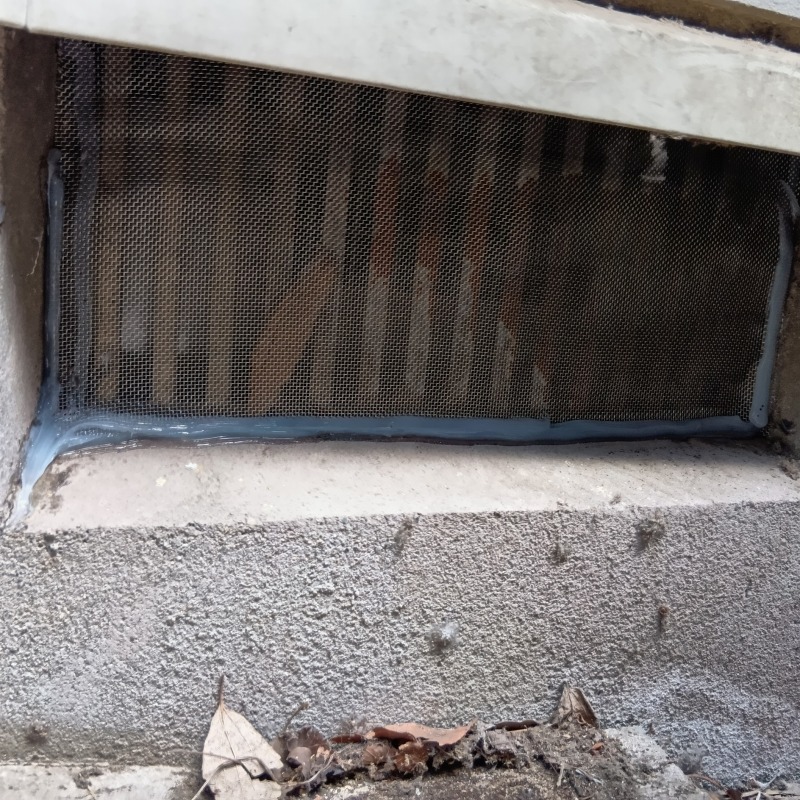 床下換気口を封鎖