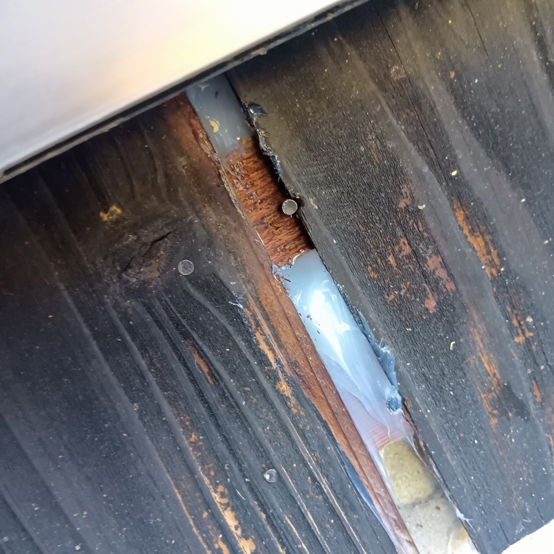 外壁のすき間を封鎖