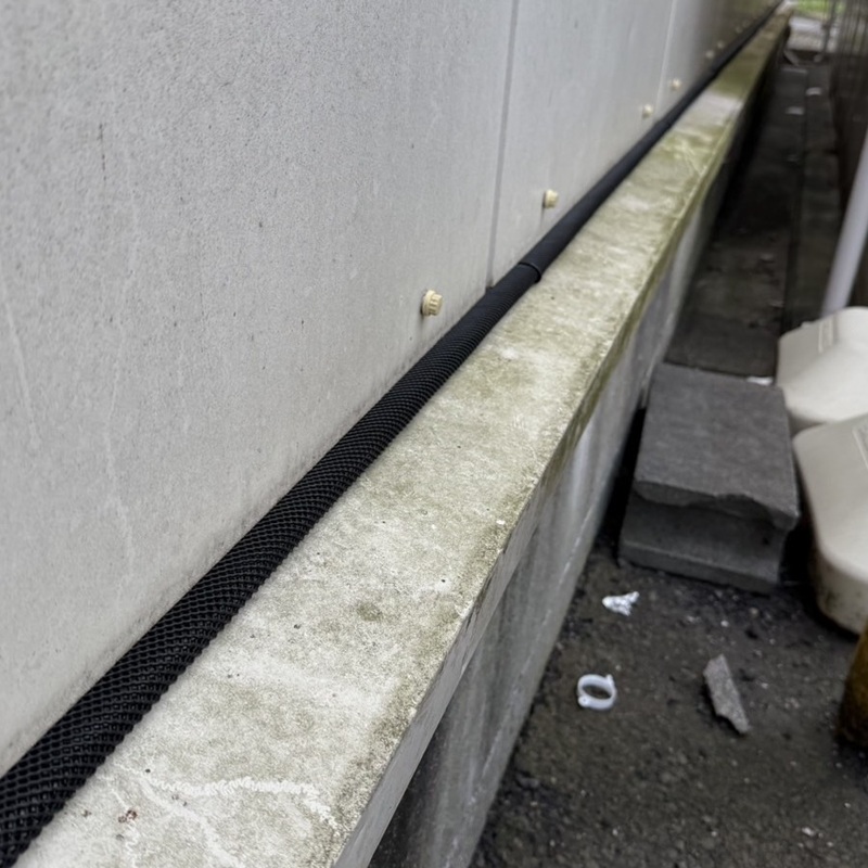 外壁のすき間を封鎖