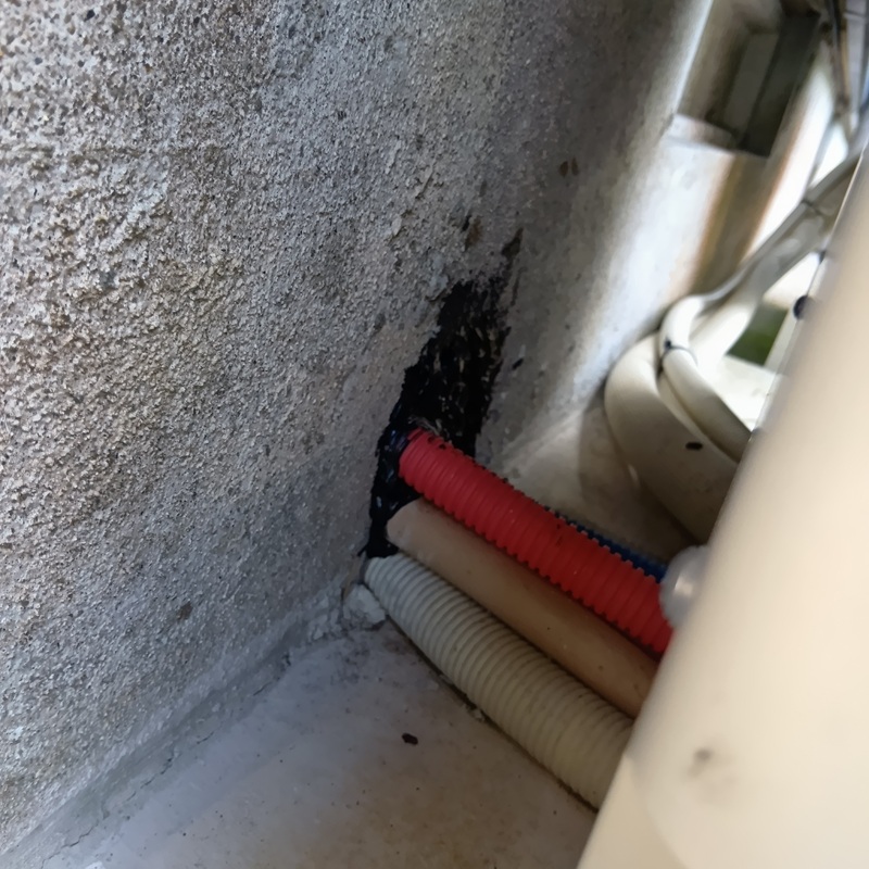 配管のすき間を封鎖