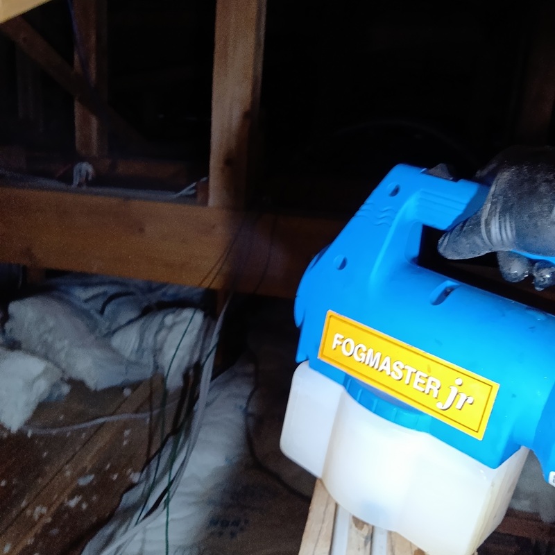 除菌・消臭剤を散布