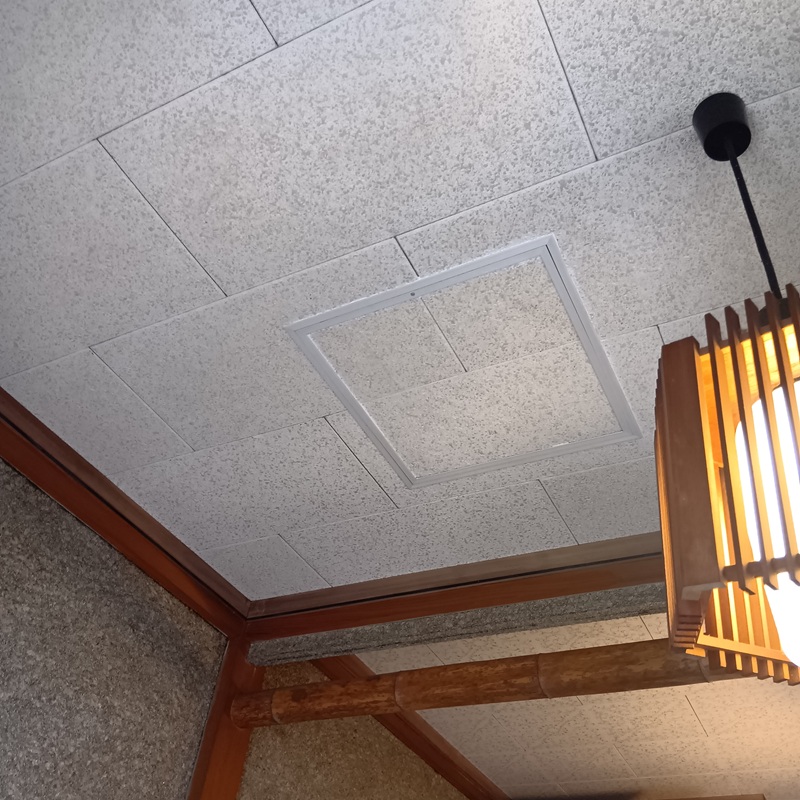 作成した天井の点検口