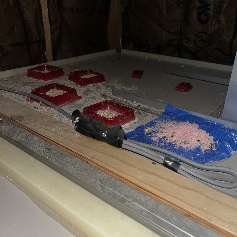 天井裏の殺鼠剤