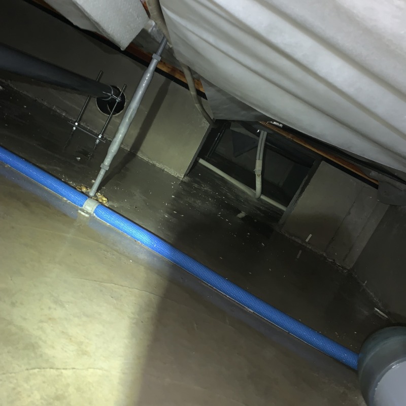 土壌処理を終えたあとの床下の様子