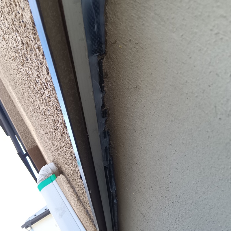 基礎のすき間を封鎖した様子