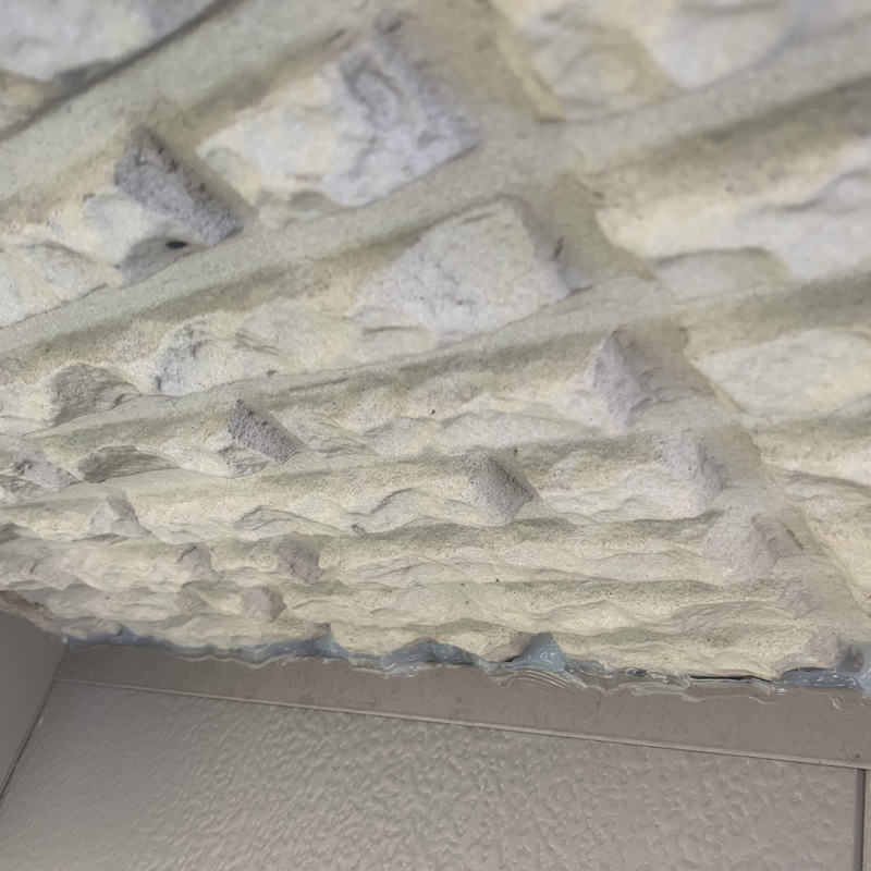 外壁のすき間を封鎖