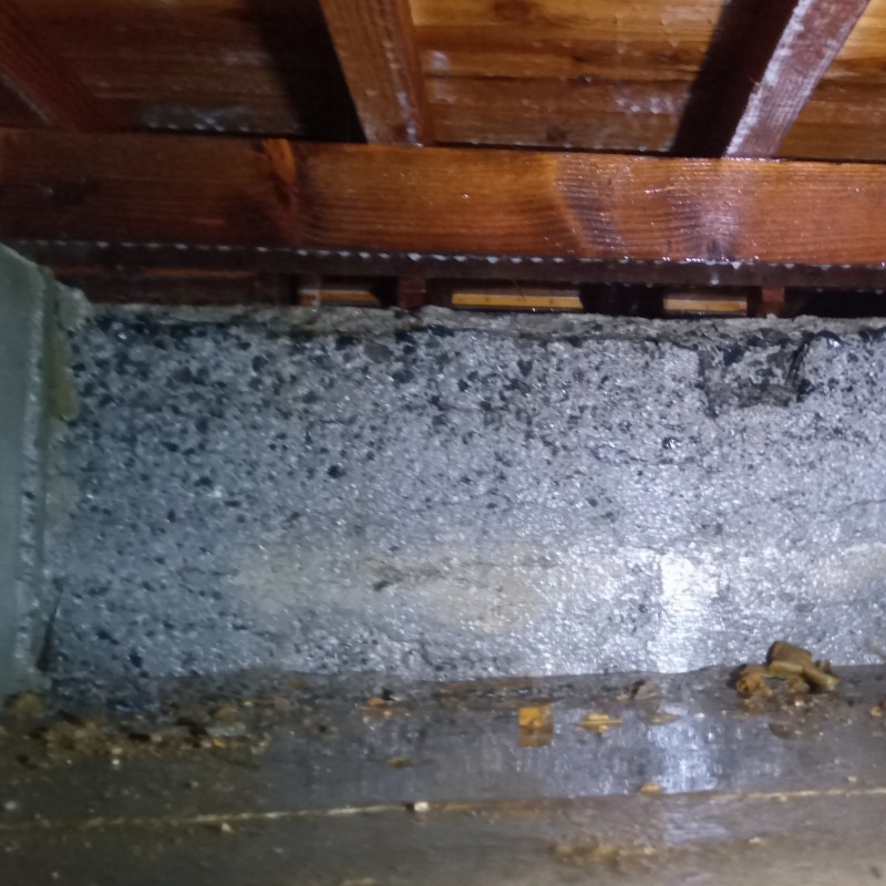 土壌処理後の床下