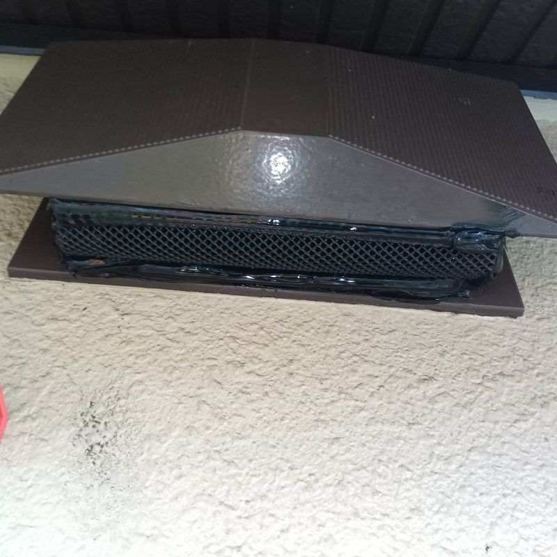 換気扇の侵入口を封鎖した様子