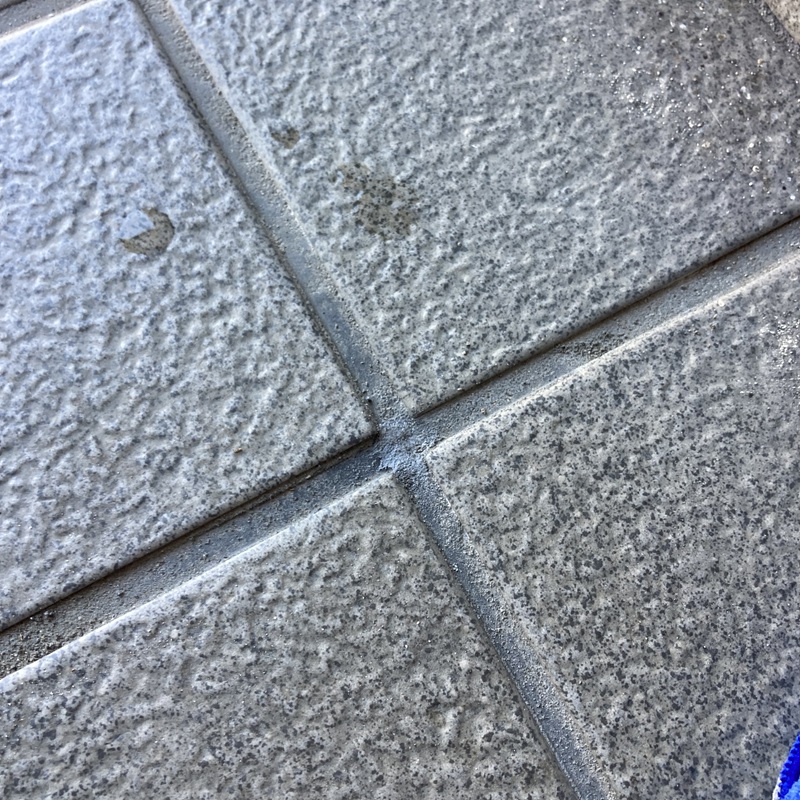 穿孔処理の穴をふさいだ様子