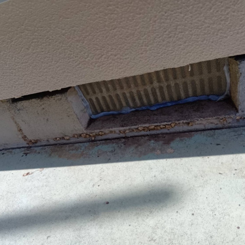 床下換気口を封鎖