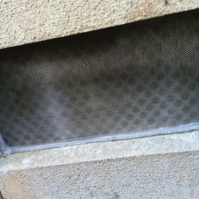 床下換気口を封鎖