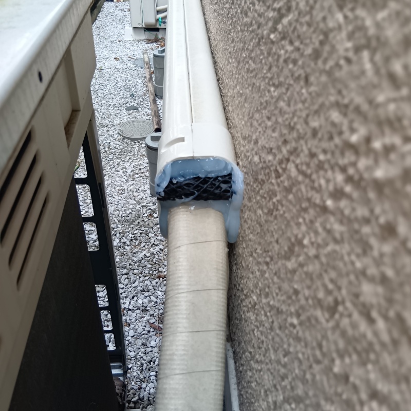 配管の導入部を封鎖