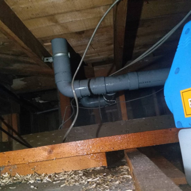 除菌・消臭剤を散布