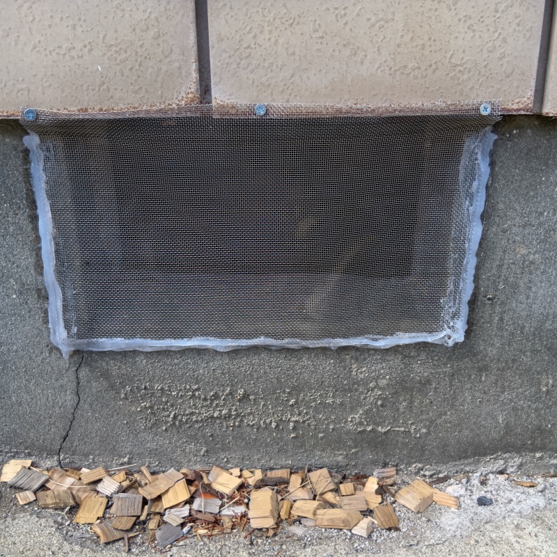 床下換気口を封鎖