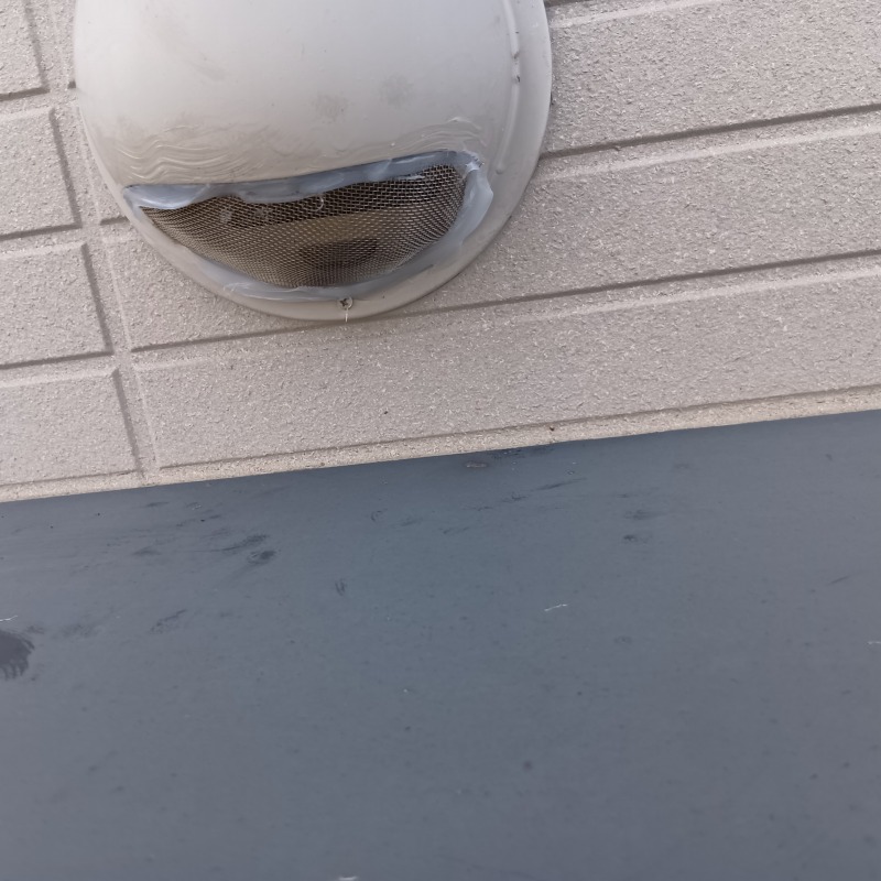 排気口に金網を設置