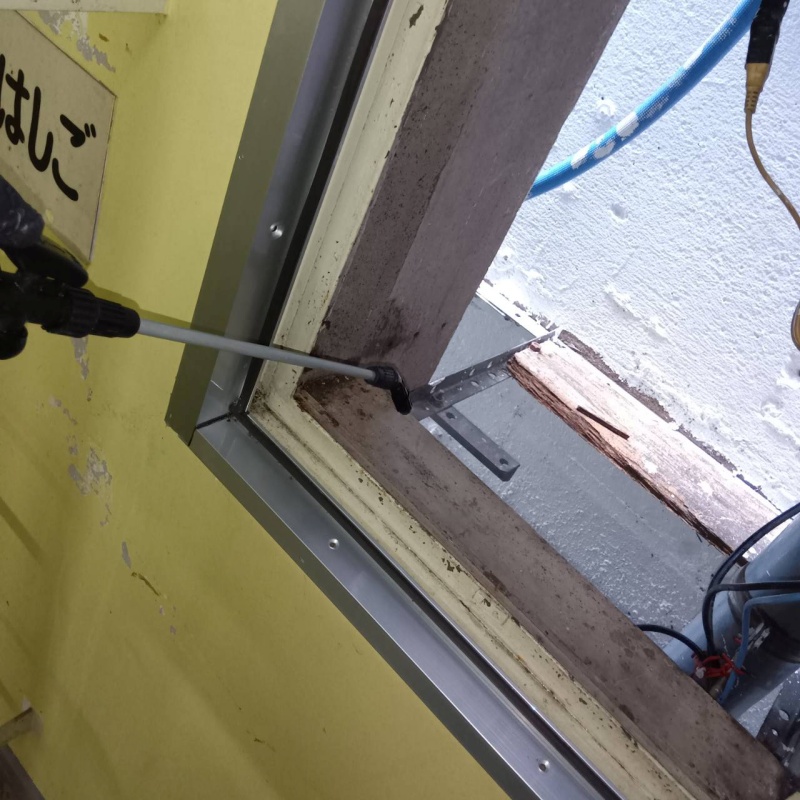 除菌・消臭剤を散布