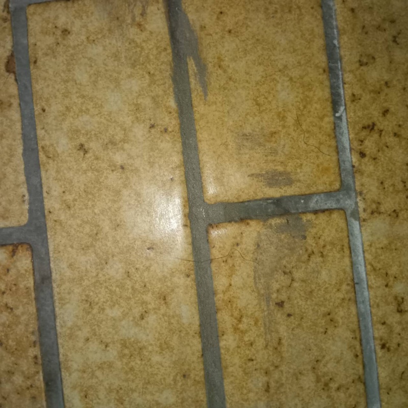 穿孔処理で開けた穴を修復した様子