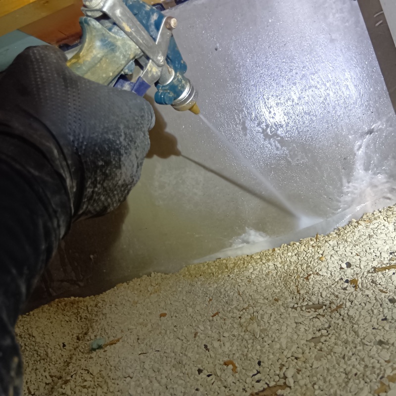 築年数30年のシロアリ駆除の施工事例（長野県須坂市豊島）