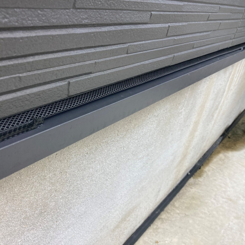 基礎部分のすき間を封鎖