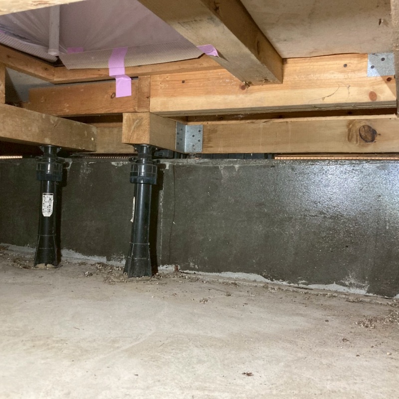 基礎の補強工事が完了した様子