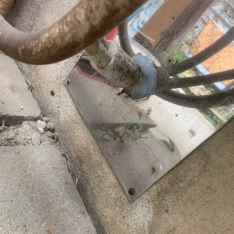 配管のすき間を封鎖