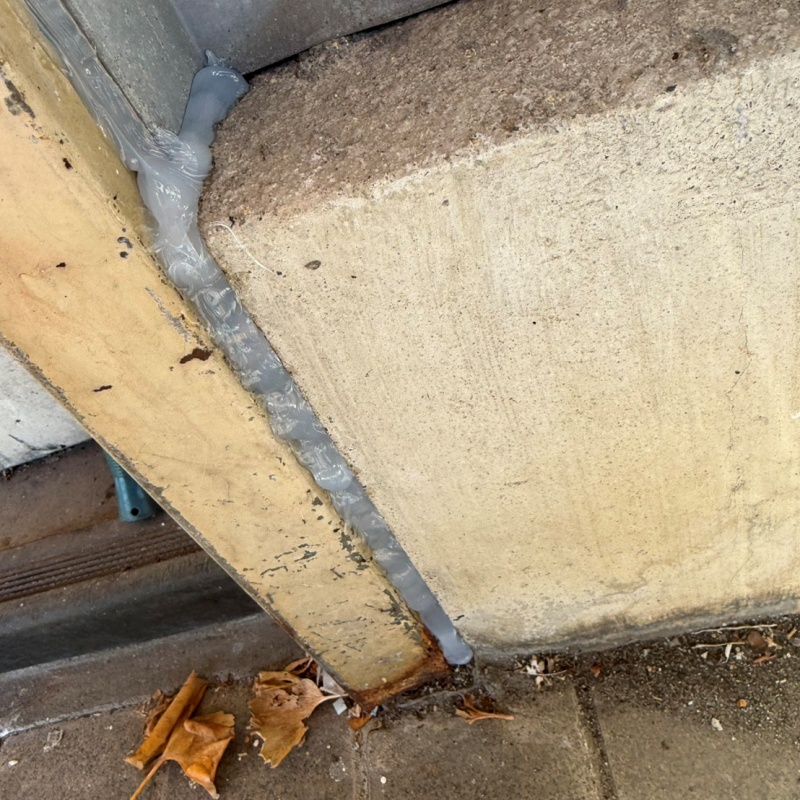 壁のすき間を封鎖