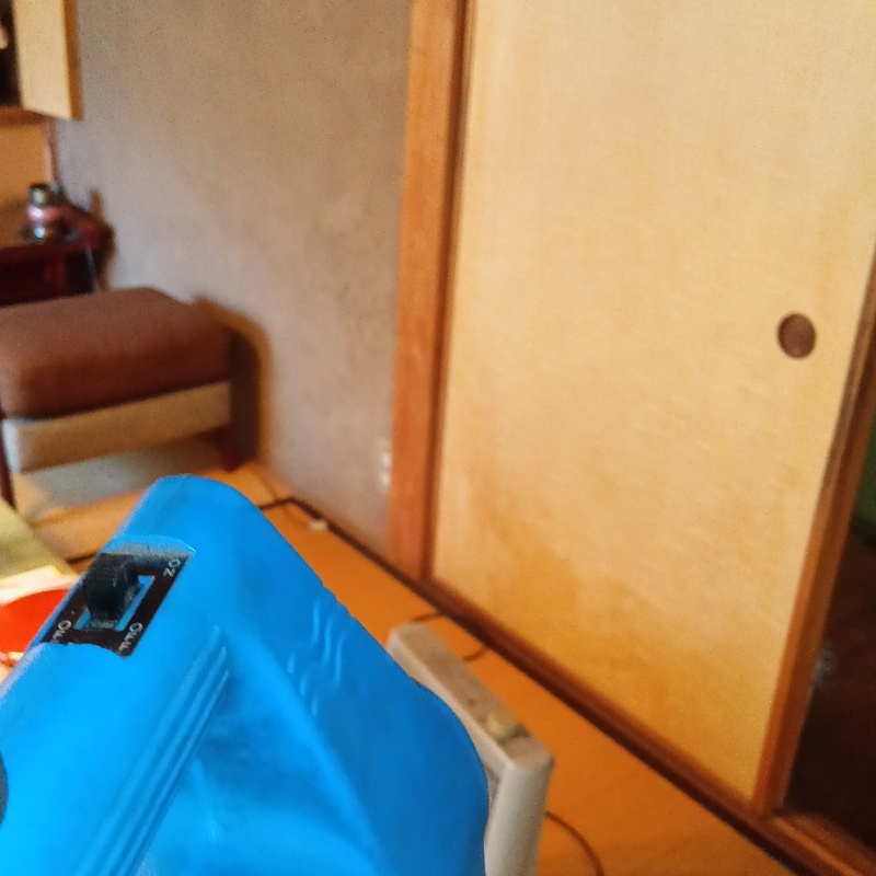 噴霧器で薬剤を散布