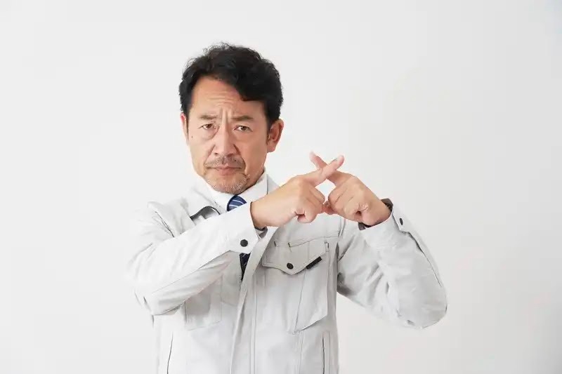 シロアリが家の中にでてもやってはいけないこと