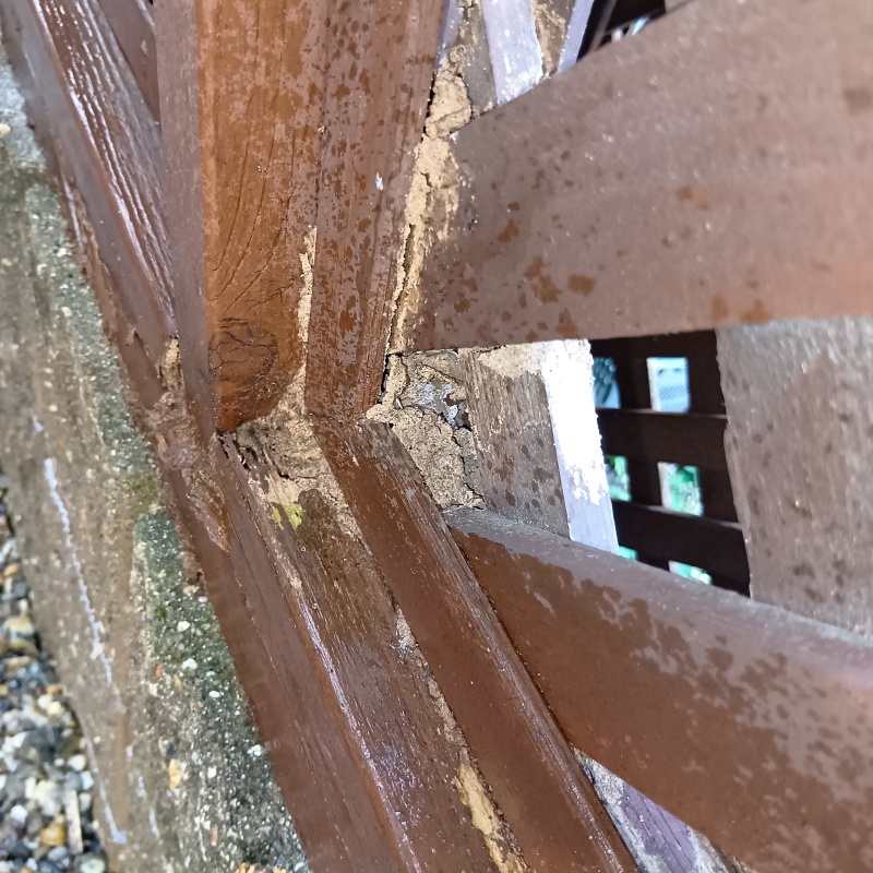 築年数15年のシロアリ駆除の施工事例（京都府長岡京市高台）