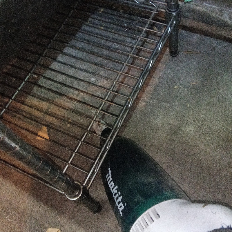 掃除機で汚れを回収