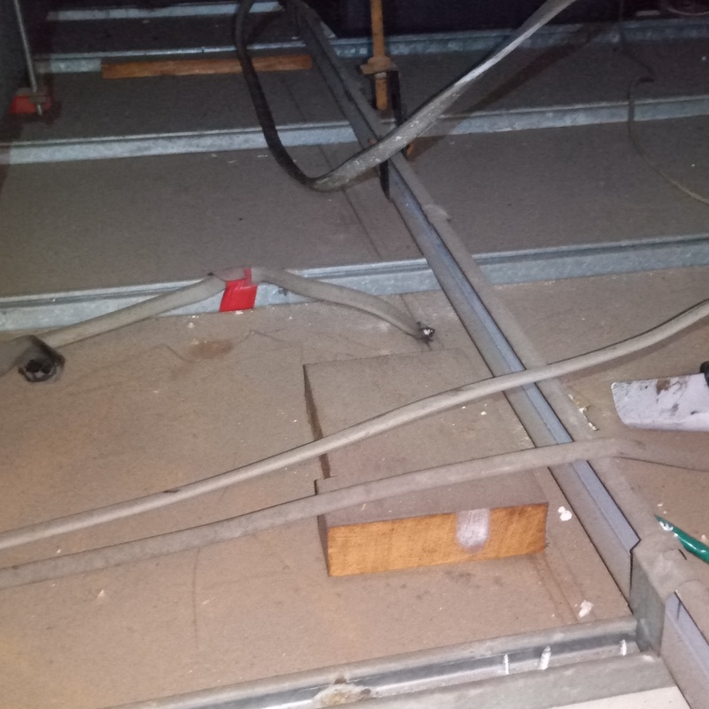 掃除機で汚れを回収