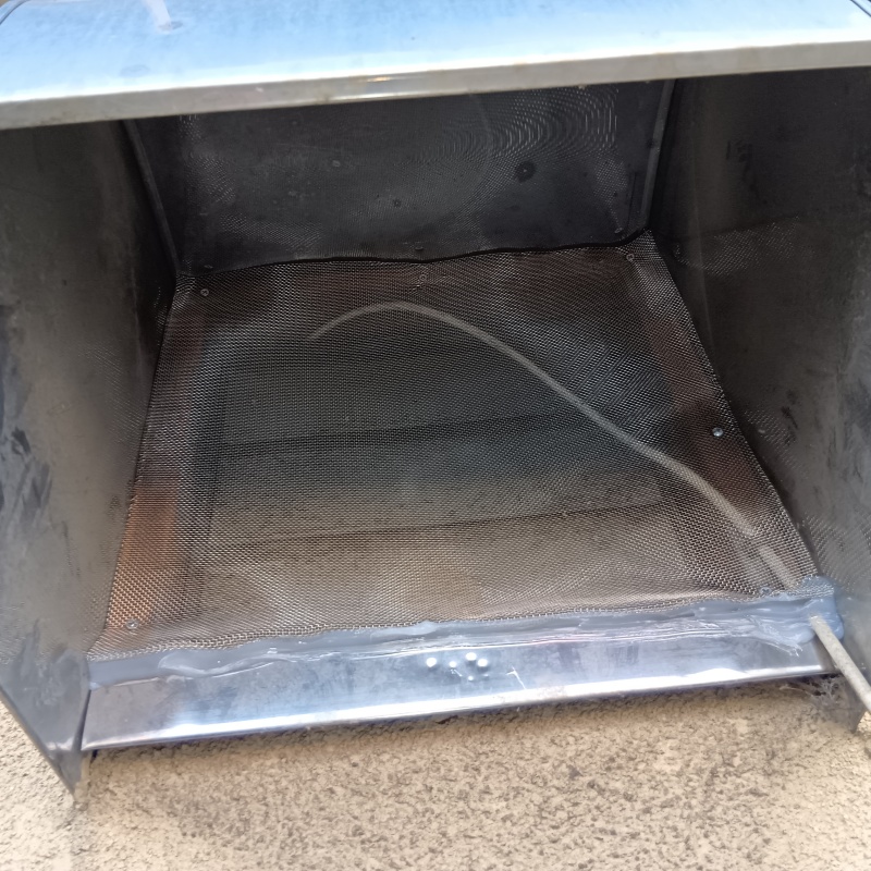 換気扇全体にネットを設置