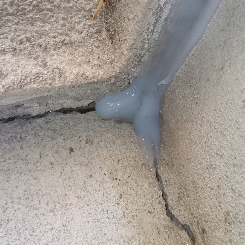 壁の接合部分のすき間を封鎖