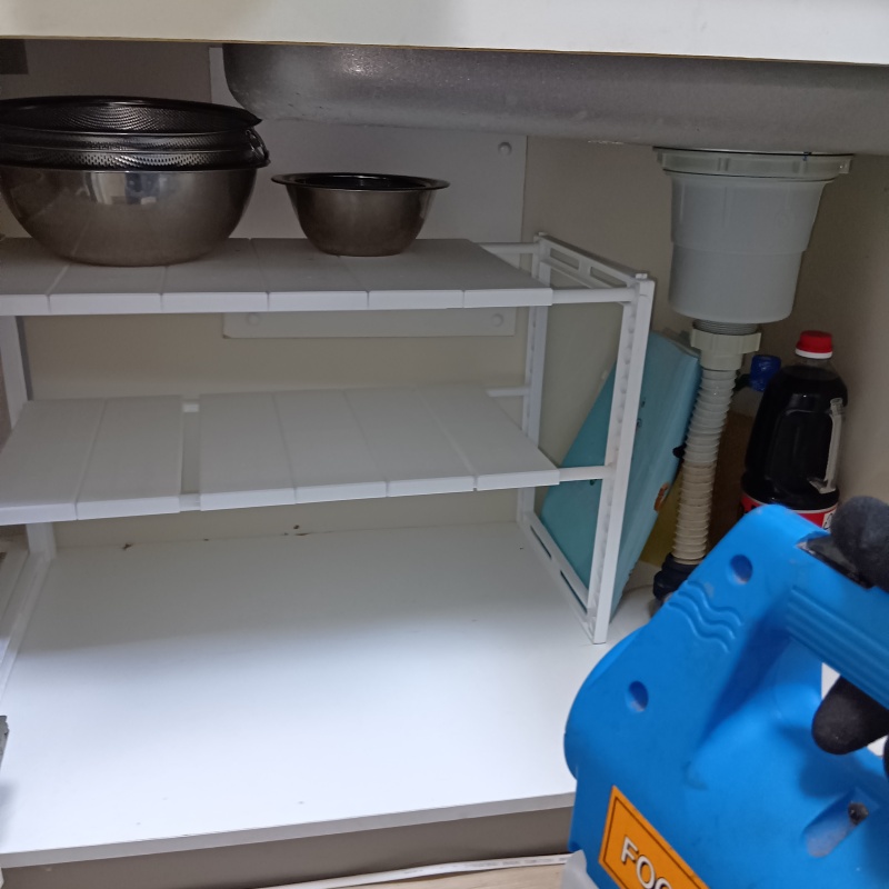 噴霧器で除菌剤を散布