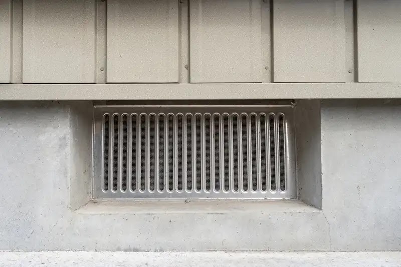 ハクビシン駆除の方法3 侵入口を塞ぐ