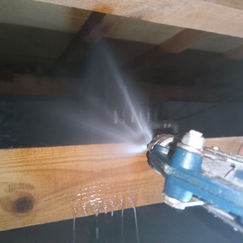 築年数35年のシロアリ駆除の施工事例（福岡県北九州市若松区小糸町）