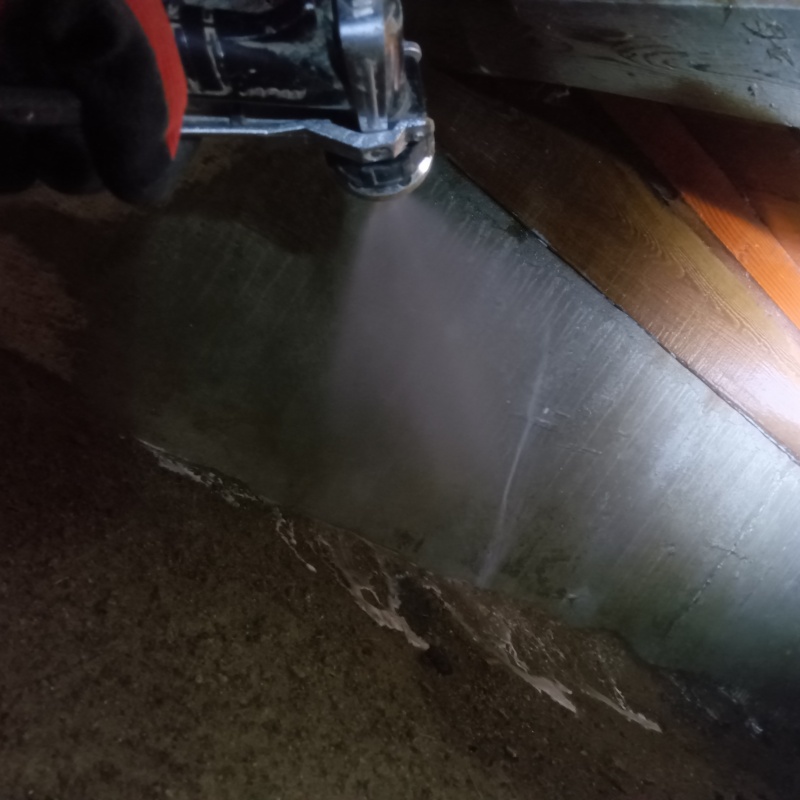 築年数35年のシロアリ予防の施工事例（新潟県新潟市江南区所島）