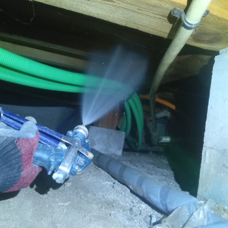 築年数30年のシロアリ予防の施工事例（兵庫県豊岡市）