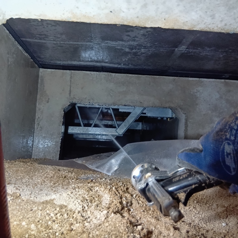 築年数10 年のシロアリ予防の施工事例（茨城県神栖市大野原）