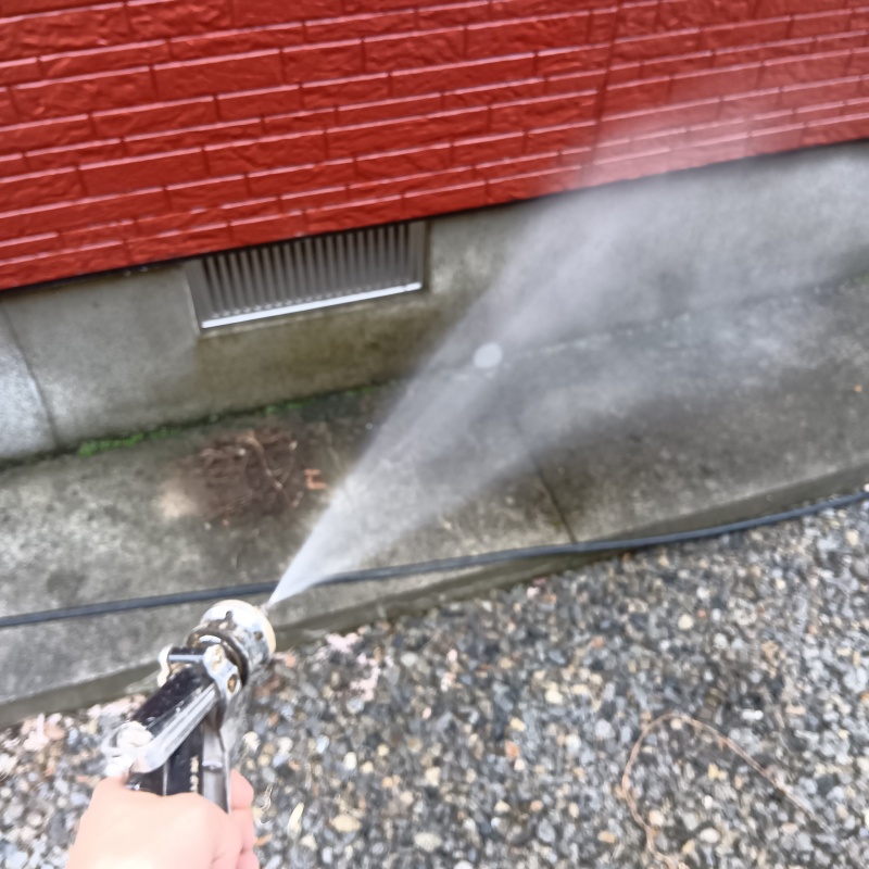 築年数26年のシロアリ駆除の施工事例（宮崎県延岡市中三輪町）